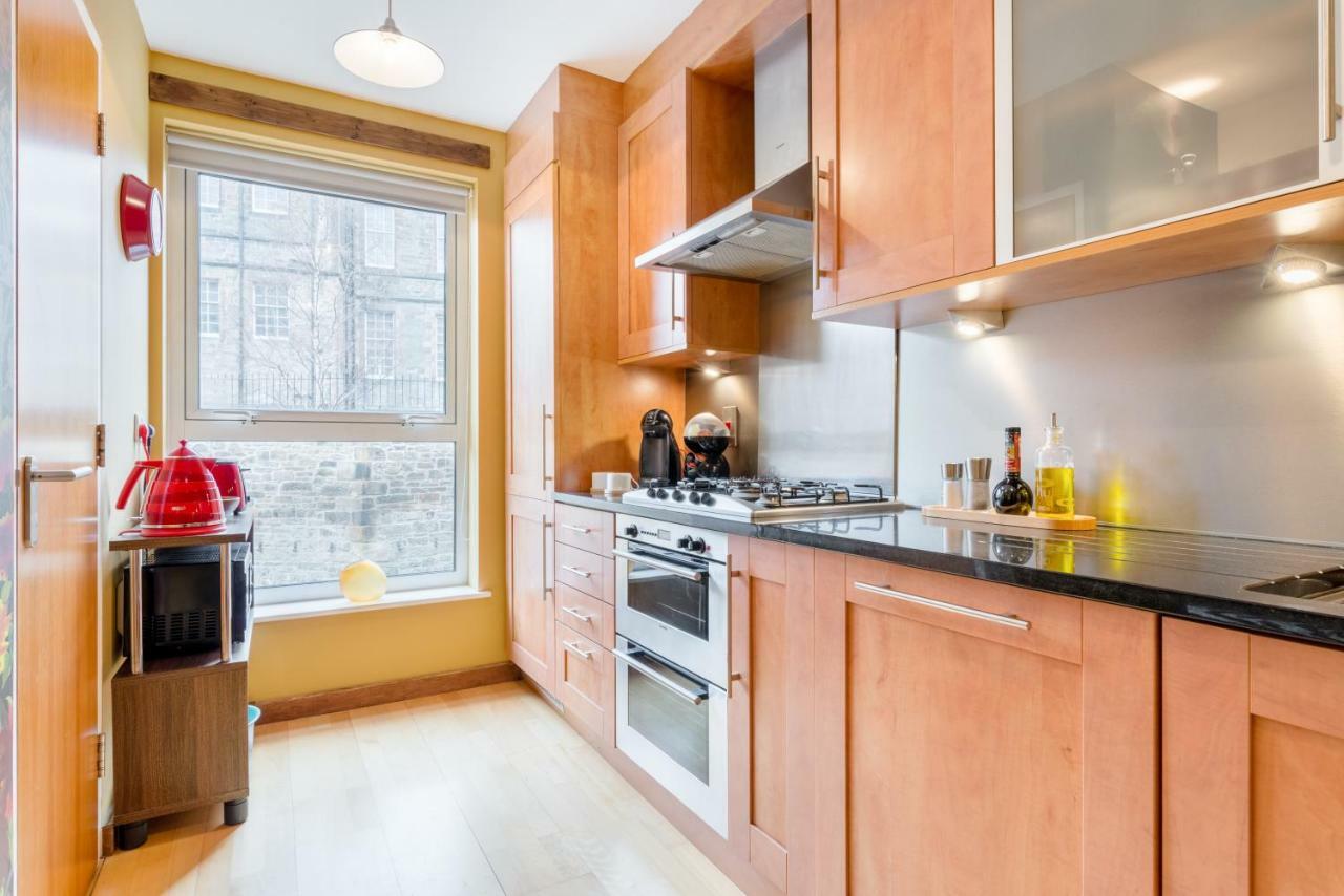 Apartamento The Park At Holyrood Edimburgo Exterior foto